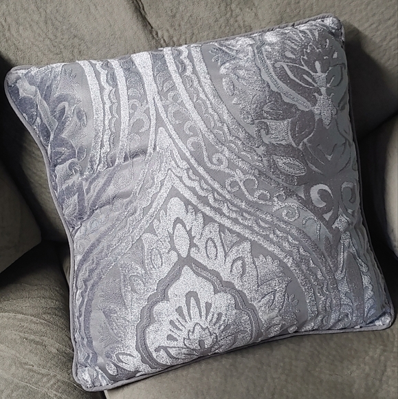 Cute Decor Pillow Set - Picture 2 of 9